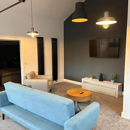 Rb&r Lodge